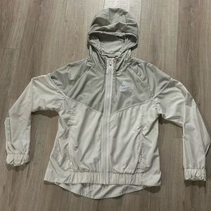 Vintage Looking Nike Windbreaker